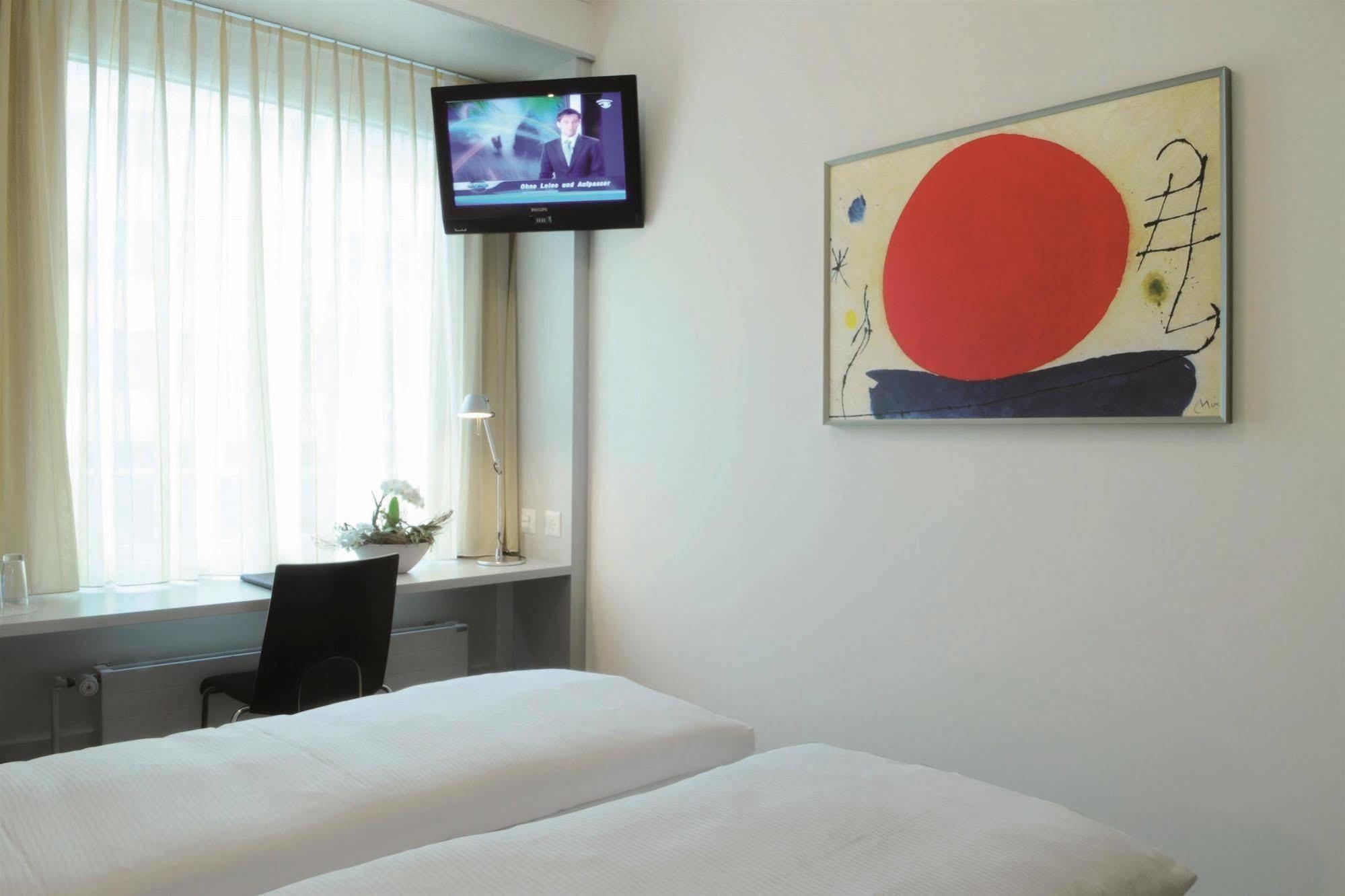 Sorell Hotel Ador Bern Bagian luar foto